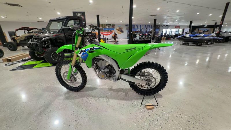New 2026 Kawasaki KX 450 Image 6