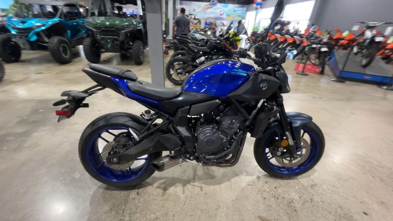 Used 2025 Yamaha MT-07 Image 9