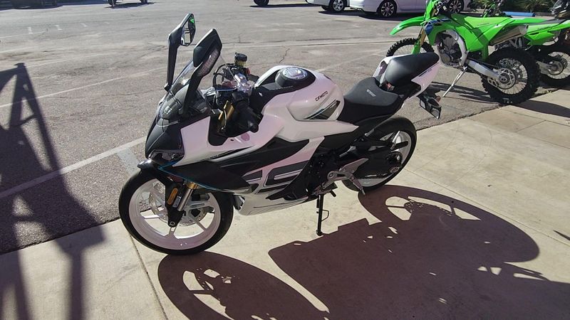 New 2026 CFMOTO 450SS Image 8