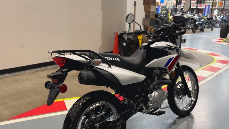 New 2025 Honda XR150L Image 4