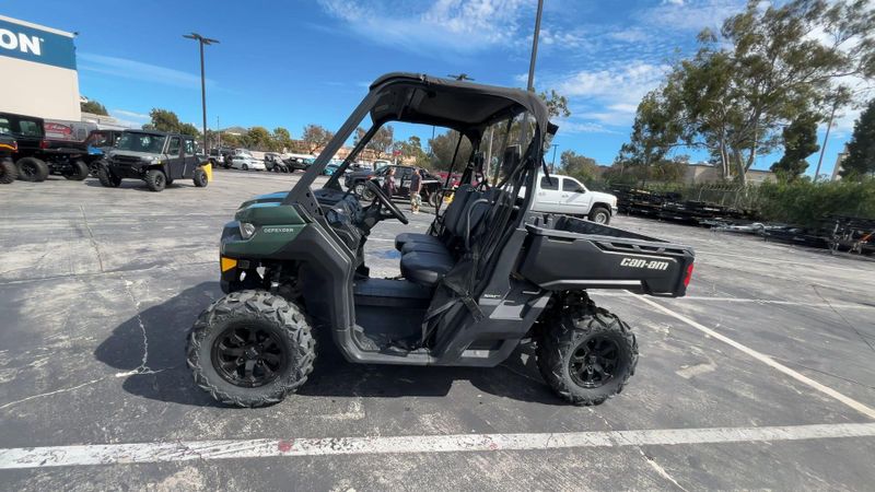 Used 2023 Can-Am DEFENDER DPS HD7 Image 5