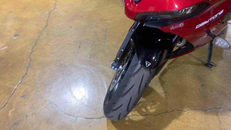 New 2025 Triumph DAYTONA 660 Image 7