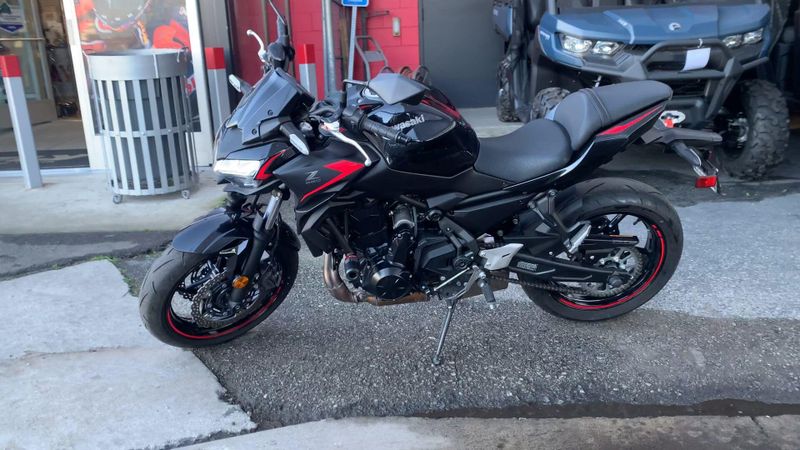 Used 2023 Kawasaki Z650 Base Image 5