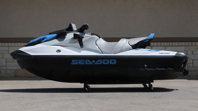 2023 SEADOO PWC GTI FISHPRO SCOUT 130  in a WHITE-BLUE exterior color. Family PowerSports (877) 886-1997 familypowersports.com 