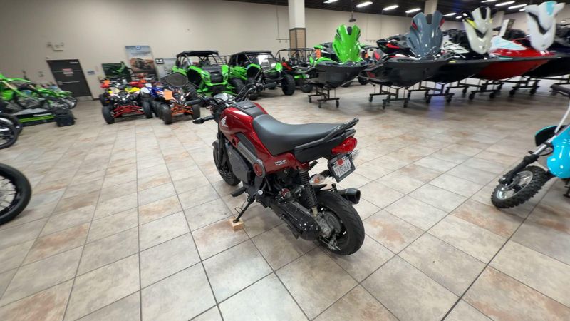 Used 2025 Honda Navi Image 7