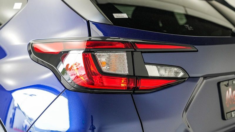 New 2025 Subaru Crosstrek PremiumImage 8