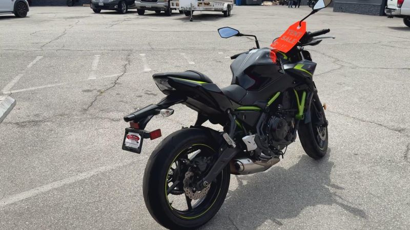 Used 2022 Kawasaki Z650 Image 4