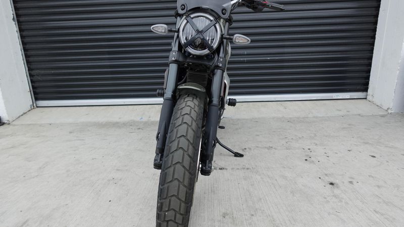 Used 2023 Ducati SCRAMBLER ICON 