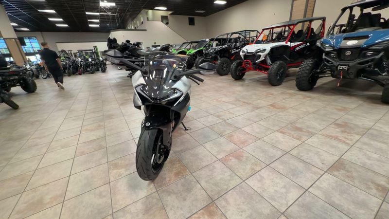 New 2026 CFMOTO 675SS Image 4