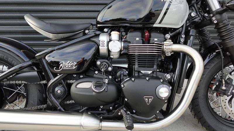 New 2025 Triumph Bonneville Bobber Base 