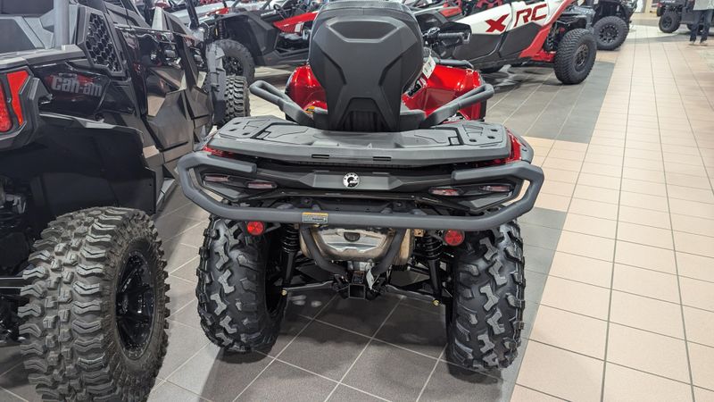 2025 Can-Am OUTLANDER MAX XT 850 FIERY RED Image 8