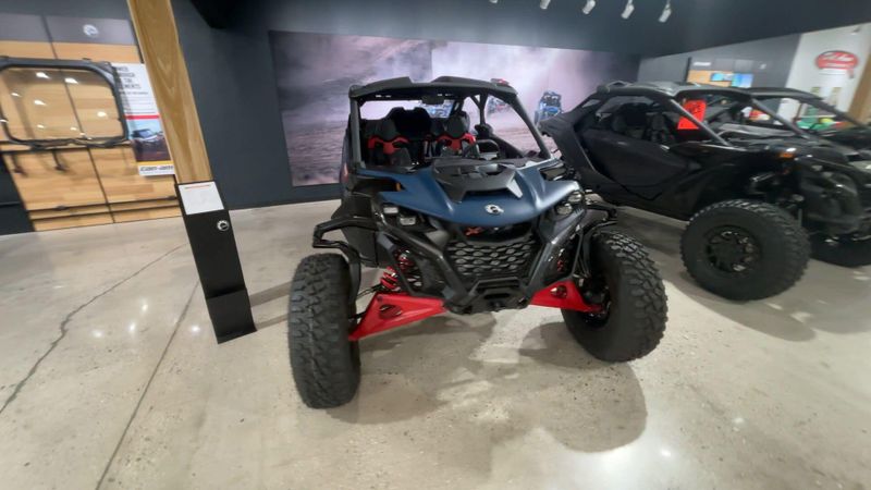 New 2026 Can-Am MAVERICK R MAX X RS WITH SMART-SHOX 999T DCT Image 7