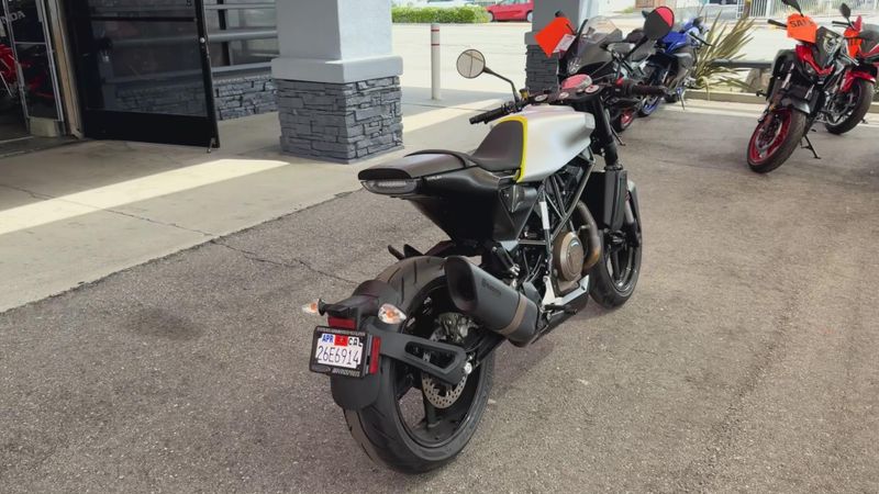 Used 2019 Husqvarna VITPILEN 701 Image 4