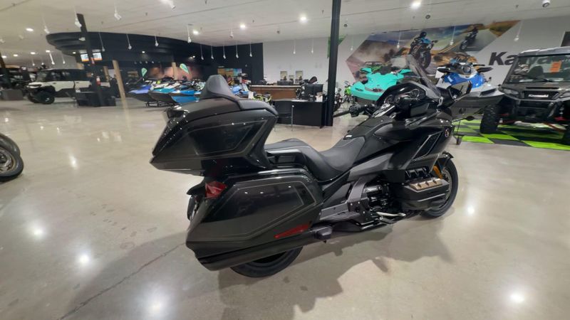 New 2026 Honda GOLDWING TOUR DCT Image 9