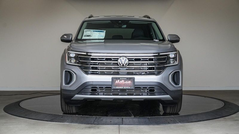 New 2025 Volkswagen Atlas 2.0T SE w/TechnologyImage 6