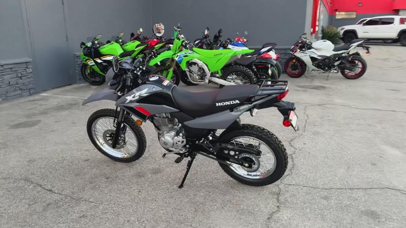 New 2025 Honda XR150L Image 6