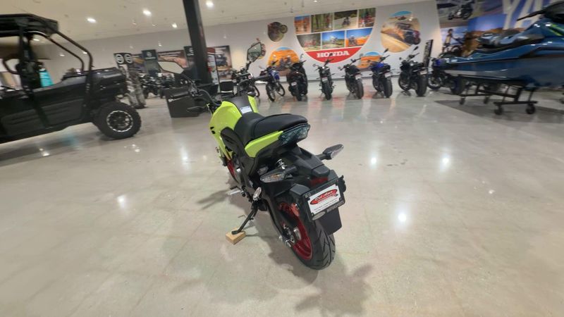 New 2026 Kawasaki Z125 PRO Image 2