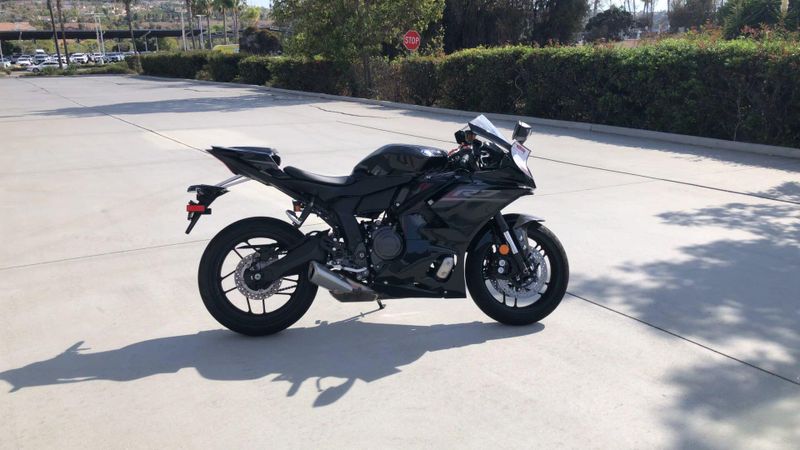 New 2026 Yamaha YZF-R7 Image 4