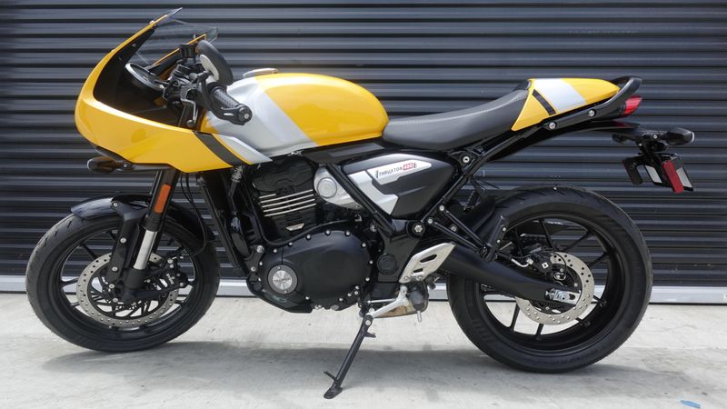 New 2026 Triumph Thruxton 400 