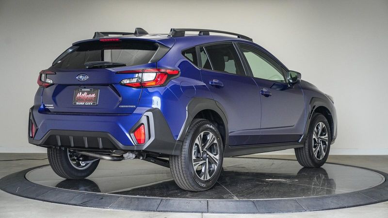 New 2025 Subaru Crosstrek PremiumImage 4