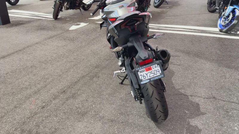 Used 2025 CFMOTO 450SS Image 3