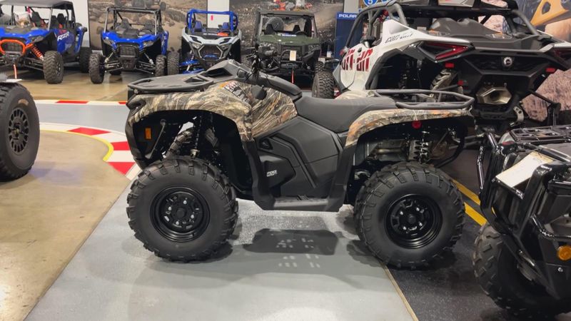 New 2026 Can-Am OUTLANDER DPS 700 Image 5