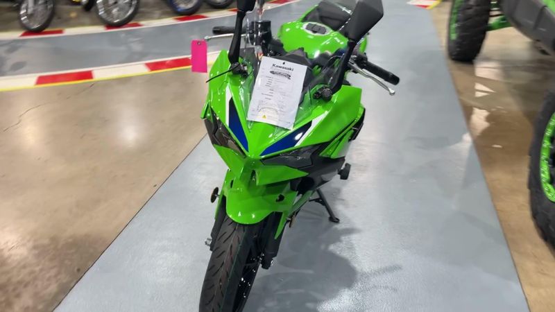 New 2026 Kawasaki NINJA 500 SE ABS Image 9