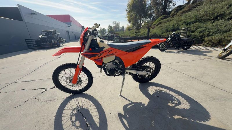 New 2026 KTM 500 EXC-F Image 9