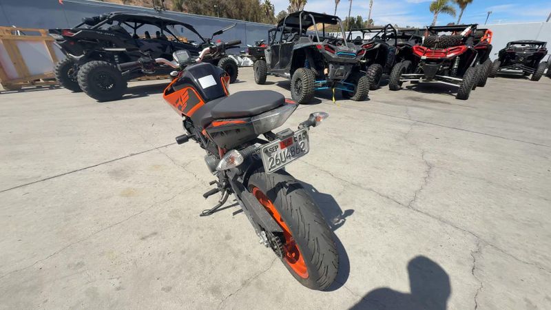 Used 2023 KTM 200 DUKE Image 2