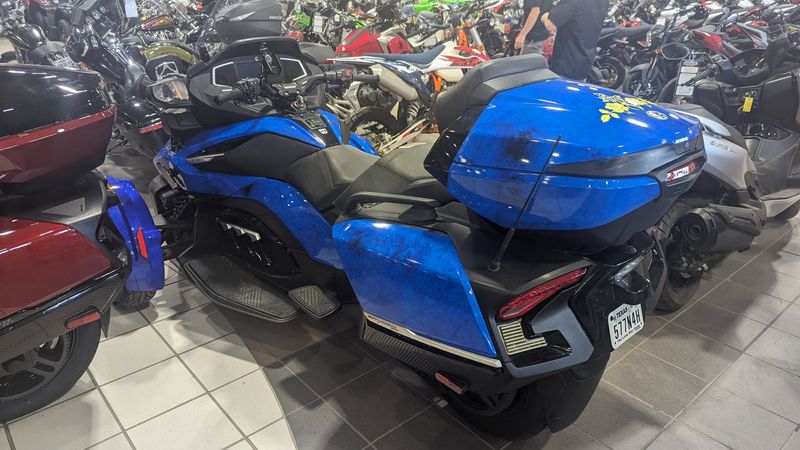 2022 Can-Am SPYDER RT SEATOSKYImage 5
