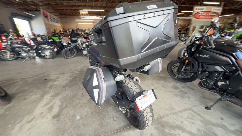Used 2024 Ducati SCRAMBLER NIGHTSHIFT Image 2