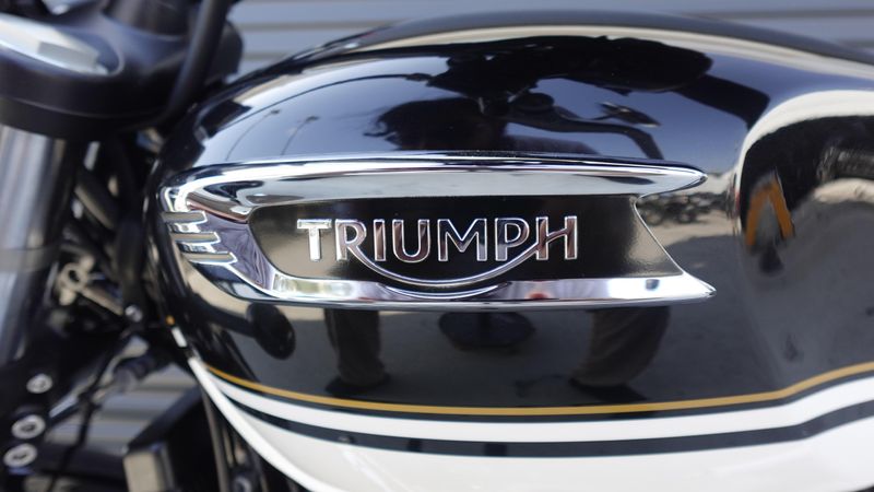 New 2027 Triumph Bonneville Speedmaster 