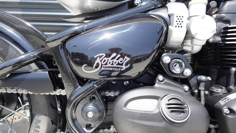 New 2025 Triumph Bonneville Bobber Base 