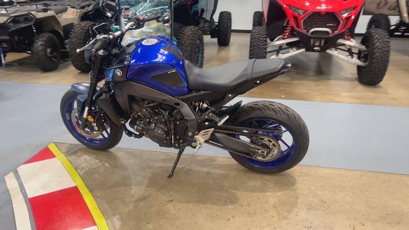 Used 2023 Yamaha MT-09 CA Image 9