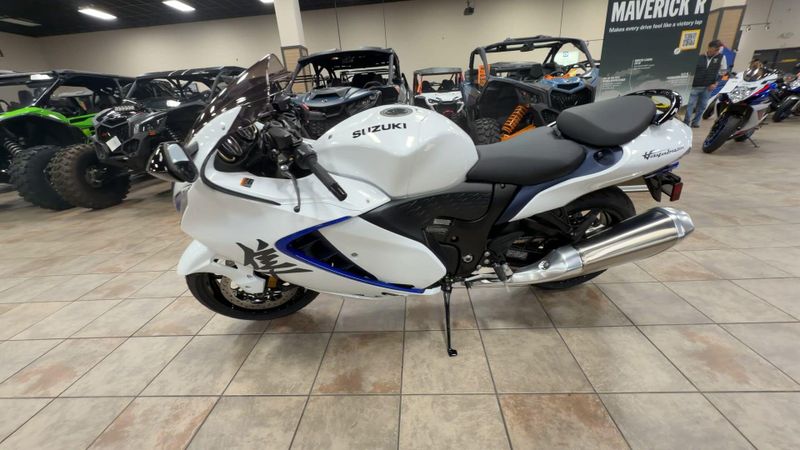 New 2026 Suzuki Hayabusa Image 6