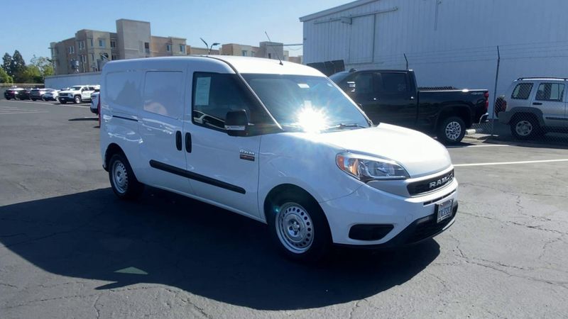 Used 2022 RAM ProMaster City Cargo Van BaseImage 3