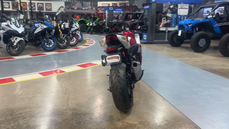 New 2027 Suzuki GSX-R750 Image 7