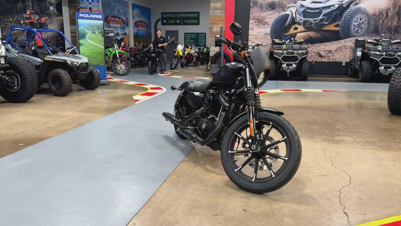 Used 2022 Harley-Davidson SPORTSTER IRON 883 Image 7