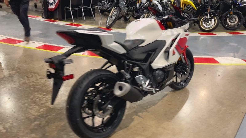 New 2026 Yamaha YZF-R3 ABS CA 70TH ANNIVERSARY EDITION Image 4