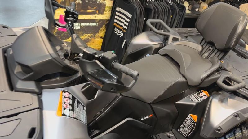 New 2026 Can-Am OUTLANDER MAX XT 1000R Image 2