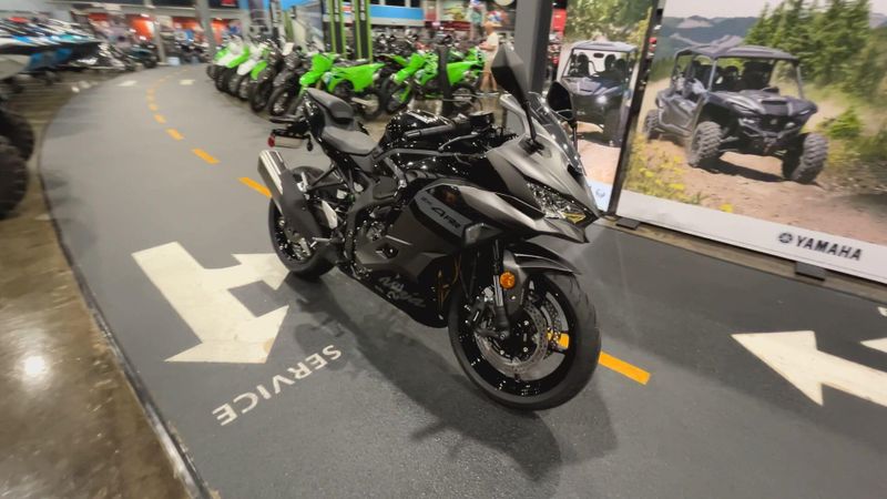 New 2026 Kawasaki NINJA ZX-4RR ABS Image 2