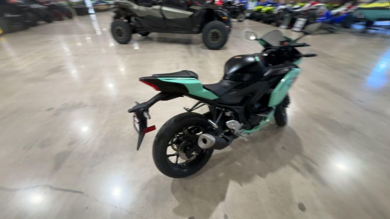 New 2026 Yamaha YZF-R3 ABS Image 3