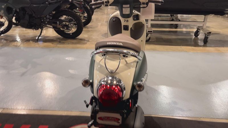 New 2024 Honda Metropolitan Image 3