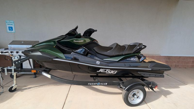 2025 Kawasaki JET SKI ULTRA 160LX Image 1