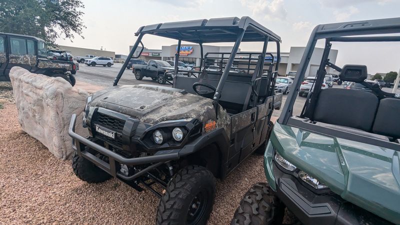 2024 Kawasaki MULE PROFXT 1000 LE CAMO CAMOUFLAGE TRUE TIMBER STRATAImage 1