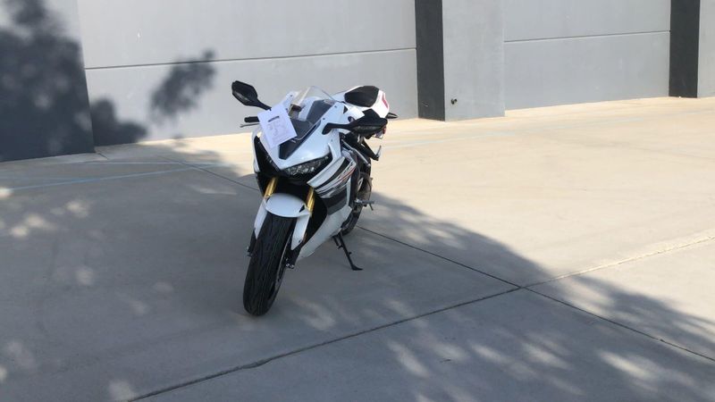 New 2027 Honda CBR1000RR ABS Image 4