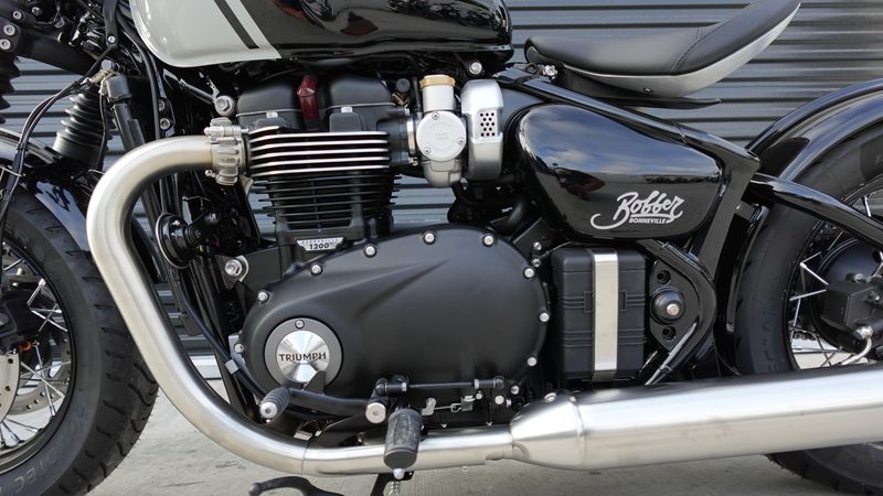 New 2025 Triumph Bonneville Bobber Euro 5a Base 