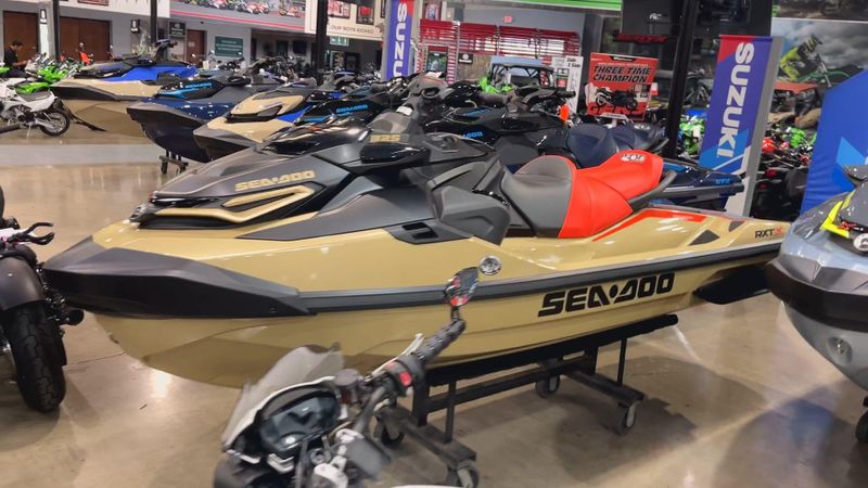 New 2025 Sea-Doo RXT-X 325 (SOUND SYSTEM) Image 9