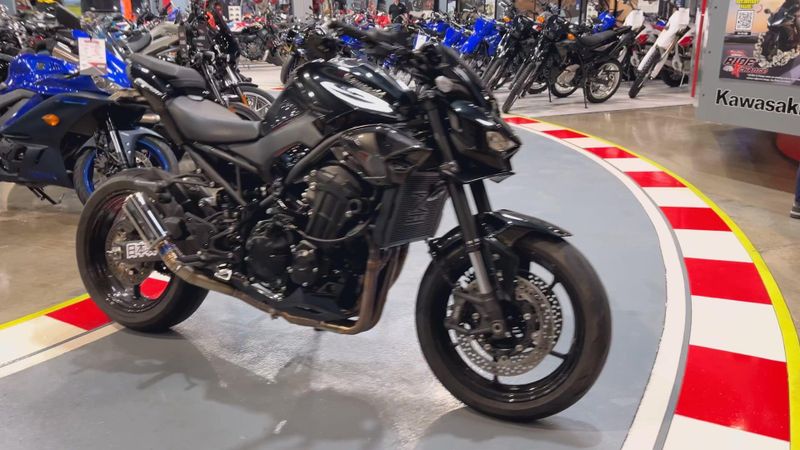 Used 2025 Kawasaki Z900 ABS Image 6