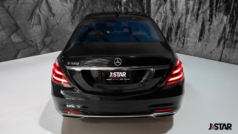 2019 Mercedes Benz S 560 photo 24
